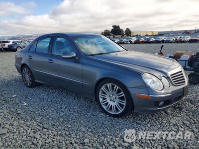 Czwarte zdjęcie samochodu z boku: 2008 MERCEDES-BENZ E 350 VIN:WDBUF56X58B229659 - miniatura