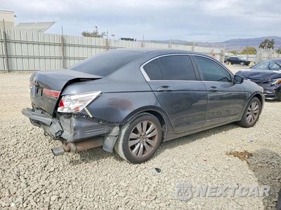 Trzecie zdjęcie samochodu z tyłu: 2011 HONDA ACCORD LXP VIN:1HGCP2F49BA020485 - miniatura