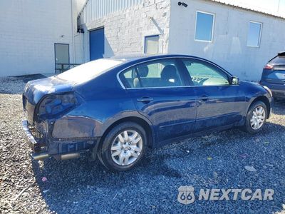 Trzecie zdjęcie samochodu z tyłu: 2012 NISSAN ALTIMA 2.5 VIN:1N4AL2AP9CN547770 - miniatura
