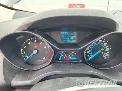 Zdjęcie 9 z 13 samochodu: 2013 FORD ESCAPE S VIN:1FMCU0F72DUA86394 - miniatura