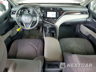 Zdjęcie 8 z 12 samochodu: 2020 TOYOTA CAMRY LE VIN:4T1C31AK4LU019699 - miniatura
