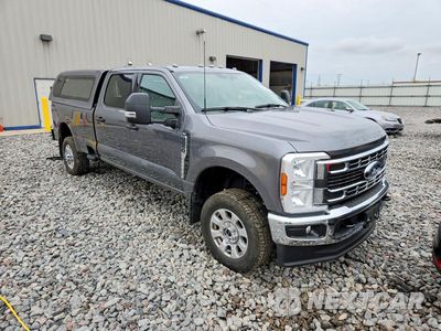 Czwarte zdjęcie samochodu z boku: 2024 FORD F250 SUPER DUTY VIN:1FT8W2BN1REF23484 - miniatura