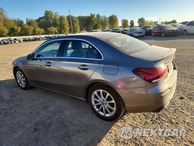 Drugie zdjęcie samochodu z przodu: 2019 MERCEDES-BENZ A 220 4MATIC VIN:WDD3G4FB0KW012471 - miniatura