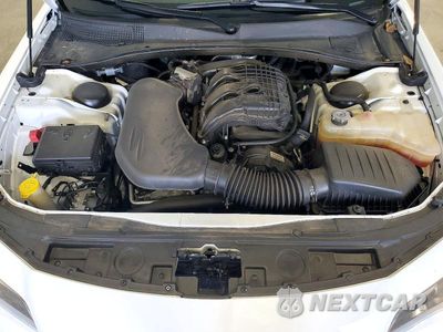 Zdjęcie 11 z 12 samochodu: 2023 CHRYSLER 300 S VIN:2C3CCABG2PH657848 - miniatura
