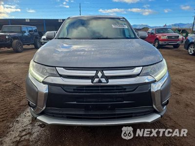 Piąte zdjęcie samochodu w środku: 2018 MITSUBISHI OUTLANDER SE VIN:JA4AZ3A39JZ017049 - miniatura