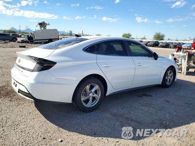 Trzecie zdjęcie samochodu z tyłu: 2022 HYUNDAI SONATA SE VIN:5NPEG4JA9NH145581 - miniatura