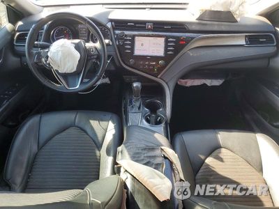 Zdjęcie 8 z 12 samochodu: 2020 TOYOTA CAMRY SE VIN:4T1G11AK2LU985802 - miniatura