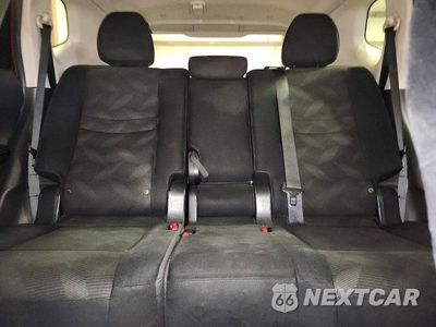 Zdjęcie 10 z 14 samochodu: 2015 NISSAN ROGUE SV VIN:5N1AT2MV1FC840644 - miniatura