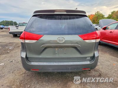 Zdjęcie 6 z 13 samochodu: 2013 TOYOTA SIENNA LE 7-PASSENGER VIN:5TDJK3DC2DS060224 - miniatura