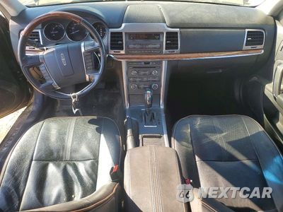 Zdjęcie 8 z 12 samochodu: 2012 LINCOLN MKZ VIN:3LNHL2GC2CR834986 - miniatura