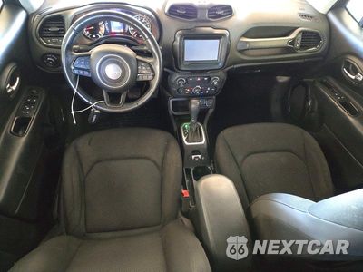 Zdjęcie 8 z 13 samochodu: 2018 JEEP RENEGADE LATITUDE VIN:ZACCJABB2JPH39378 - miniatura