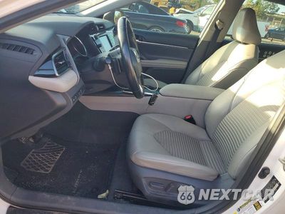 Zdjęcie 7 z 12 samochodu: 2020 TOYOTA CAMRY SE VIN:4T1G11AK5LU919969 - miniatura