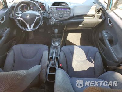 Zdjęcie 8 z 12 samochodu: 2012 HONDA FIT SPORT VIN:JHMGE8H54CC025824 - miniatura