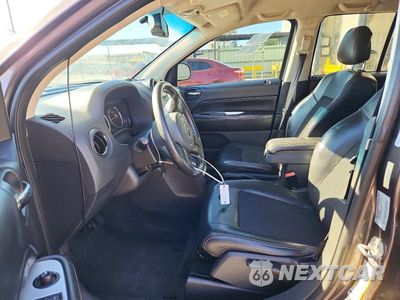 Zdjęcie 7 z 13 samochodu: 2017 JEEP COMPASS LATITUDE VIN:1C4NJDEB3HD204655 - miniatura