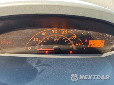 Zdjęcie 9 z 12 samochodu: 2009 TOYOTA YARIS BASE VIN:JTDJT903695276113 - miniatura