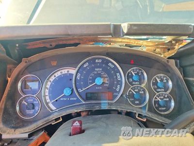 Zdjęcie 9 z 13 samochodu: 2002 CADILLAC ESCALADE LUXURY VIN:1GYEK63N62R290294 - miniatura
