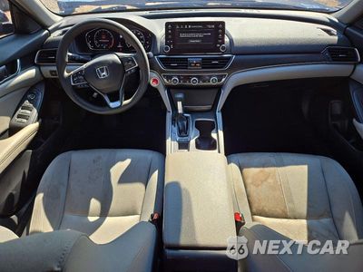 Zdjęcie 8 z 12 samochodu: 2020 HONDA ACCORD EX VIN:1HGCV1F42LA021012 - miniatura