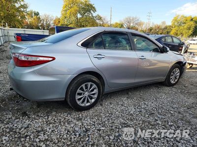Trzecie zdjęcie samochodu z tyłu: 2017 TOYOTA CAMRY LE VIN:4T1BF1FK4HU378554 - miniatura