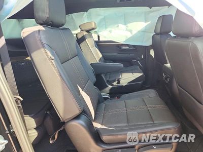 Zdjęcie 11 z 14 samochodu: 2026 CHEVROLET SUBURBAN K1500 HIGH COUNTRY VIN:1GNS6GKL7TR333181 - miniatura
