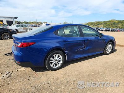 Trzecie zdjęcie samochodu z tyłu: 2025 TOYOTA CAMRY LE VIN:4T1DAACK2SU006584 - miniatura