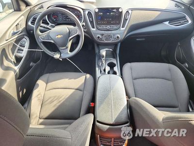 Zdjęcie 8 z 12 samochodu: 2025 CHEVROLET MALIBU LT VIN:1G1ZD5ST8SF114451 - miniatura