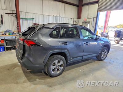 Trzecie zdjęcie samochodu z tyłu: 2024 TOYOTA RAV4 LE VIN:4T3LWRFVXRU139161 - miniatura