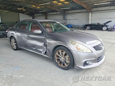 Czwarte zdjęcie samochodu z boku: 2010 INFINITI G37 SEDAN BASE VIN:JN1CV6AP7AM404049 - miniatura