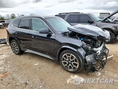 Czwarte zdjęcie samochodu z boku: 2025 BMW X1 XDRIVE28I VIN:WBX73EF07S5138525 - miniatura