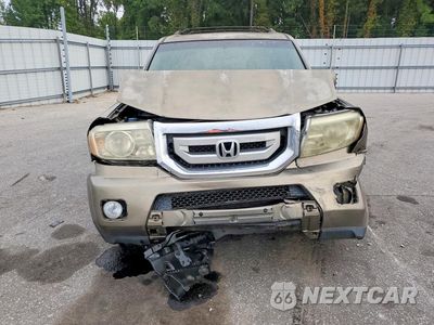 Piąte zdjęcie samochodu w środku: 2010 HONDA PILOT EXL VIN:5FNYF4H53AB007732 - miniatura