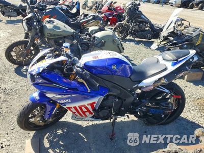 Trzecie zdjęcie samochodu z tyłu: 2010 YAMAHA YZFR1 VIN:JYARN23EXAA008402 - miniatura