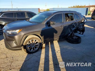 2024 TOYOTA RAV4 XLE PREMIUM 2T3A1RFV8RW469421 - główne zdjęcie licytacji z USA - miniatura