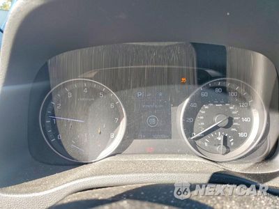 Zdjęcie 9 z 12 samochodu: 2017 HYUNDAI ELANTRA LIMITED VIN:5NPD84LF7HH061863 - miniatura