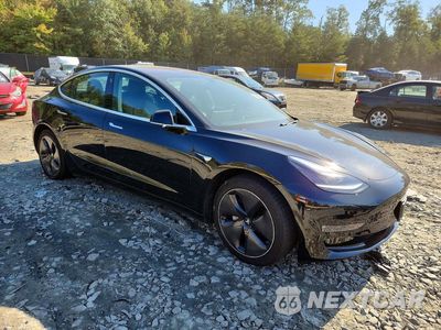 Czwarte zdjęcie samochodu z boku: 2018 TESLA MODEL 3 VIN:5YJ3E1EA5JF108347 - miniatura