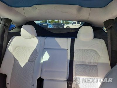 Zdjęcie 10 z 13 samochodu: 2026 TESLA MODEL Y VIN:7SAYGDED8TA450728 - miniatura