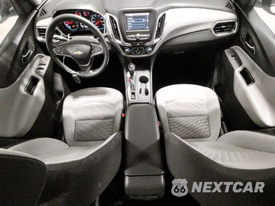 Zdjęcie 8 z 14 samochodu: 2018 CHEVROLET EQUINOX LS VIN:2GNAXHEV3J6235348 - miniatura