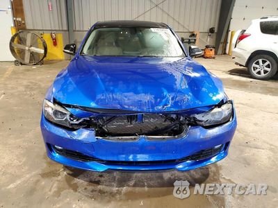 Piąte zdjęcie samochodu w środku: 2014 BMW 328 XI SULEV VIN:WBA3B5G57ENS09961 - miniatura