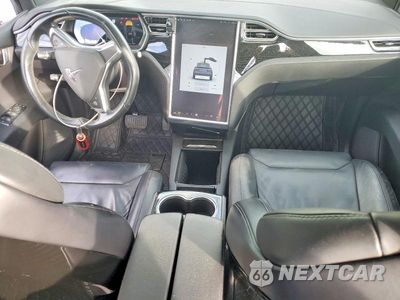 Zdjęcie 8 z 14 samochodu: 2016 TESLA MODEL X VIN:5YJXCDE25GF026466 - miniatura