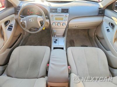 Zdjęcie 8 z 12 samochodu: 2007 TOYOTA CAMRY LE VIN:4T1BE46K77U143780 - miniatura