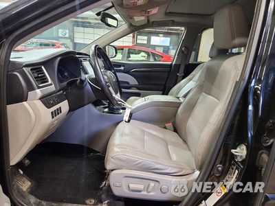 Zdjęcie 7 z 13 samochodu: 2015 TOYOTA HIGHLANDER LIMITED VIN:5TDDKRFH8FS073216 - miniatura