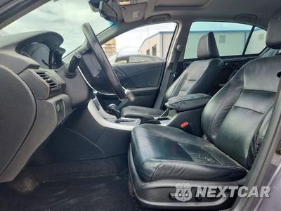 Zdjęcie 7 z 13 samochodu: 2015 HONDA ACCORD EXL VIN:1HGCR3F86FA028181 - miniatura