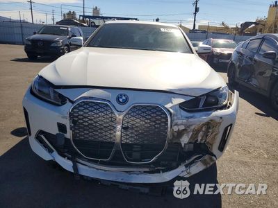 Piąte zdjęcie samochodu w środku: 2025 BMW I4 EDRIVE 40 VIN:WBY23HD02SFU11956 - miniatura