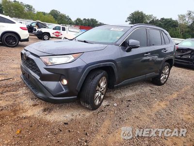 2019 TOYOTA RAV4 XLE PREMIUM JTMC1RFV1KD010243 - główne zdjęcie licytacji z USA - miniatura