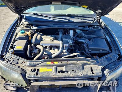 Zdjęcie 11 z 12 samochodu: 2004 VOLVO V70 VIN:YV1SZ59H041140757 - miniatura