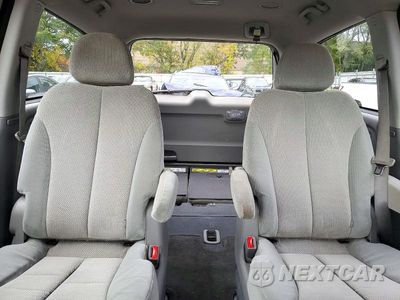 Zdjęcie 10 z 13 samochodu: 2012 KIA SEDONA EX VIN:KNDMH4C77C6434184 - miniatura