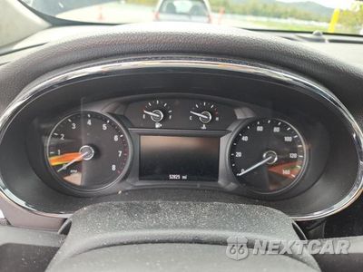 Zdjęcie 9 z 12 samochodu: 2019 BUICK ENCORE PREFERRED VIN:KL4CJASB2KB816398 - miniatura