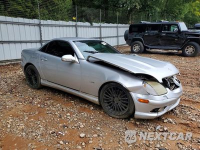 Czwarte zdjęcie samochodu z boku: 2002 MERCEDES-BENZ SLK 320 VIN:WDBKK65F52F259553 - miniatura