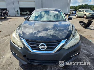 Piąte zdjęcie samochodu w środku: 2016 NISSAN ALTIMA 2.5 SV VIN:1N4AL3AP6GC252665 - miniatura