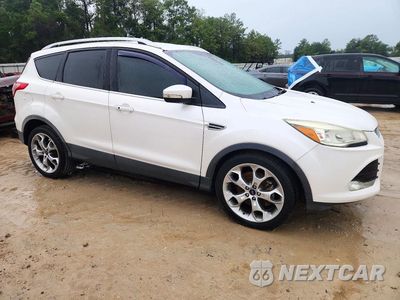 Czwarte zdjęcie samochodu z boku: 2015 FORD ESCAPE TITANIUM VIN:1FMCU0J96FUC73777 - miniatura