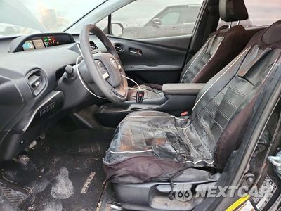 Zdjęcie 7 z 12 samochodu: 2016 TOYOTA PRIUS VIN:JTDKBRFU9G3012061 - miniatura