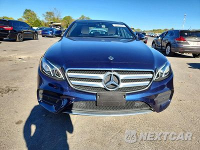 Piąte zdjęcie samochodu w środku: 2020 MERCEDES-BENZ E 350 4MATIC VIN:W1KZF8EB2LA828635 - miniatura